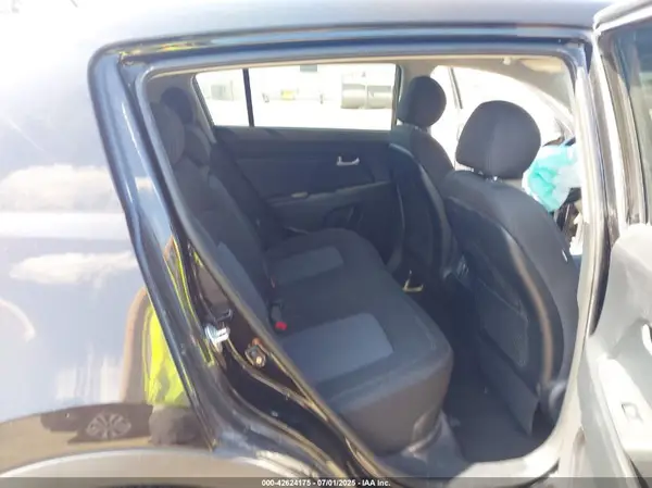 KNDPBCACXG7879480 2016 KIA SPORTAGE - Image 8