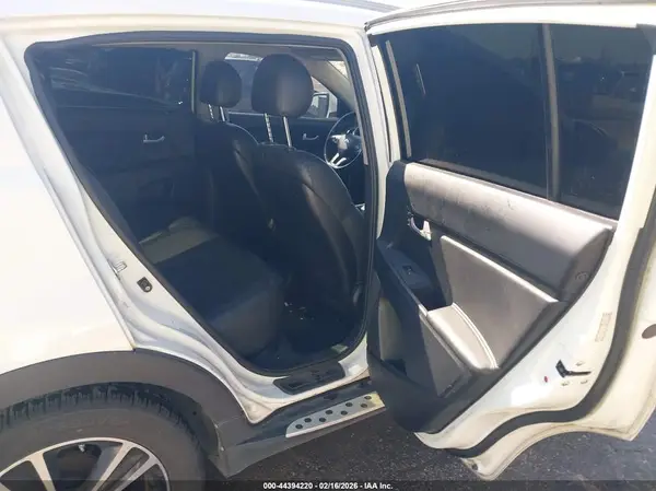 KNDPC3A61G7804528 2016 KIA SPORTAGE - Image 8