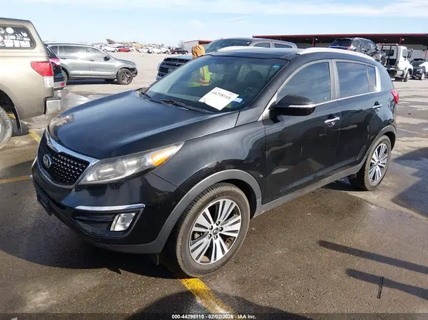 KNDPC3AC0G7830883 2016 KIA SPORTAGE - Image 2