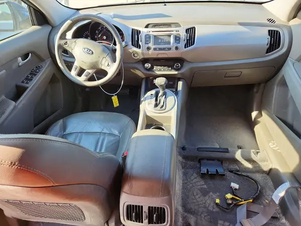 KNDPC3AC0G7869070 2016 KIA SPORTAGE - Image 8