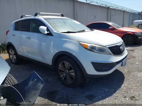 KNDPC3AC1G7806527 2016 KIA SPORTAGE - Image 1