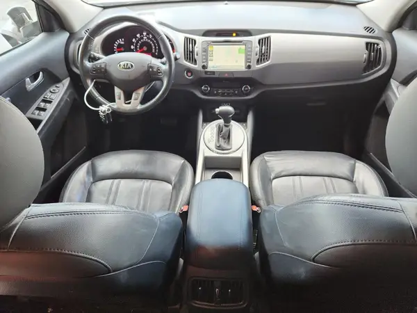 KNDPC3AC4G7813293 2016 KIA SPORTAGE - Image 8