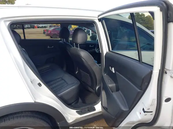 KNDPC3AC7G7848538 2016 KIA SPORTAGE - Image 8
