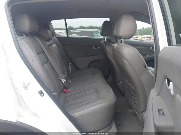 KNDPC3AC8G7806430 2016 KIA SPORTAGE - Image 8