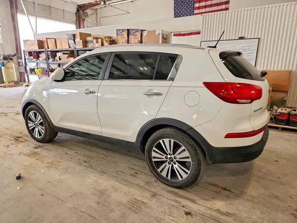 KNDPC3AC8G7848533 2016 KIA SPORTAGE - Image 2