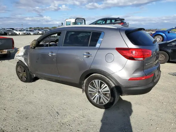 KNDPC3AC8G7870449 2016 KIA SPORTAGE - Image 2