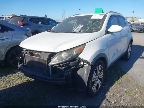 KNDPC3AC9G7875000 2016 KIA SPORTAGE - Image 2