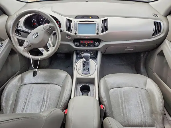 KNDPC3ACXG7815100 2016 KIA SPORTAGE - Image 8