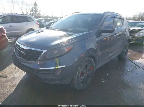 KNDPCCA61G7813522 2016 KIA SPORTAGE - Image 2