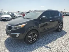 KNDPCCA61G7816002 2016 KIA SPORTAGE