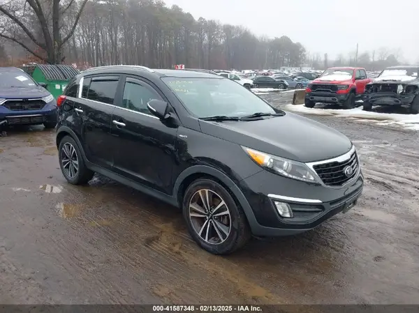 KNDPCCA61G7863577 2016 KIA SPORTAGE - Image 1