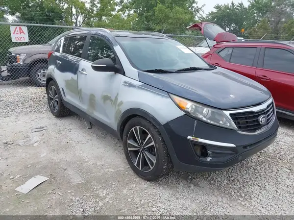 KNDPCCA63G7806104 2016 KIA SPORTAGE - Image 1