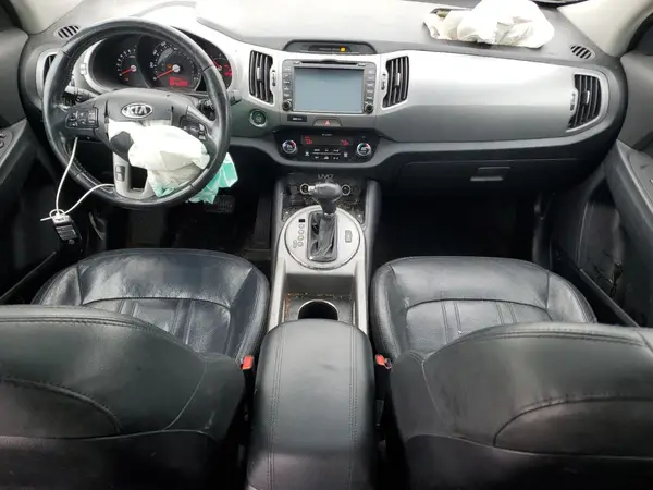KNDPCCA63G7807348 2016 KIA SPORTAGE - Image 8