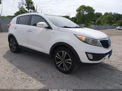 KNDPCCA63G7815899 2016 KIA SPORTAGE