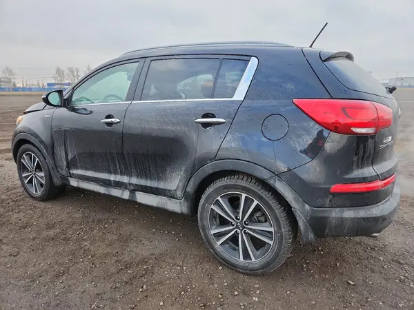 KNDPCCA65G7874078 2016 KIA SPORTAGE - Image 2