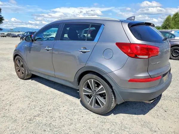 KNDPCCA66G7805304 2016 KIA SPORTAGE - Image 2