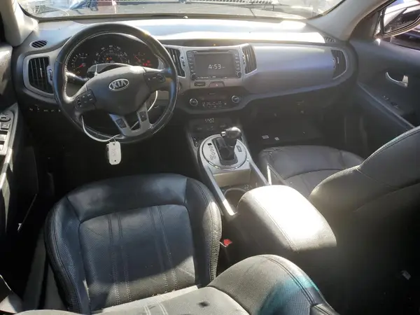 KNDPCCA66G7806050 2016 KIA SPORTAGE - Image 8