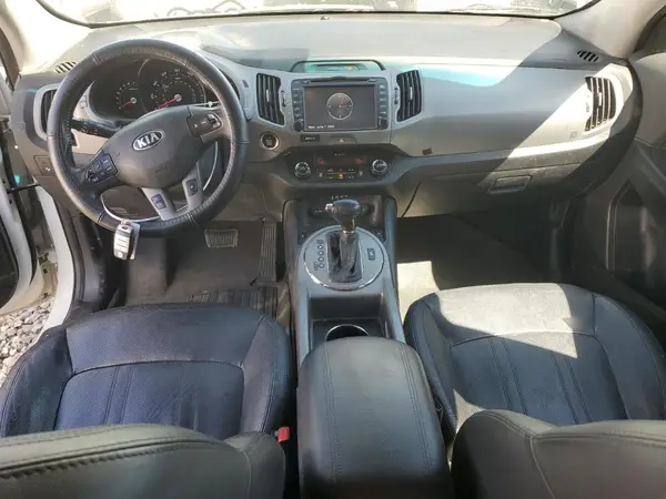 KNDPCCA66G7860867 2016 KIA SPORTAGE - Image 8