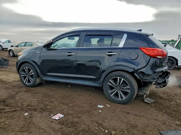 KNDPCCA67G7807188 2016 KIA SPORTAGE - Image 2