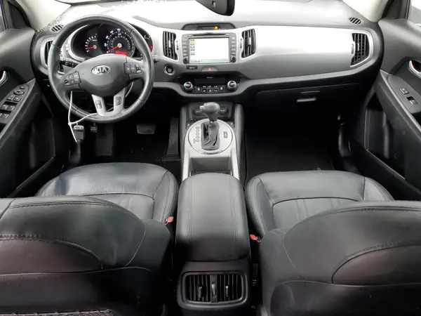 KNDPCCA67G7808678 2016 KIA SPORTAGE - Image 8
