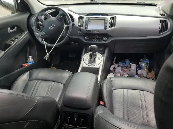 KNDPCCA67G7875782 2016 KIA SPORTAGE - Image 8
