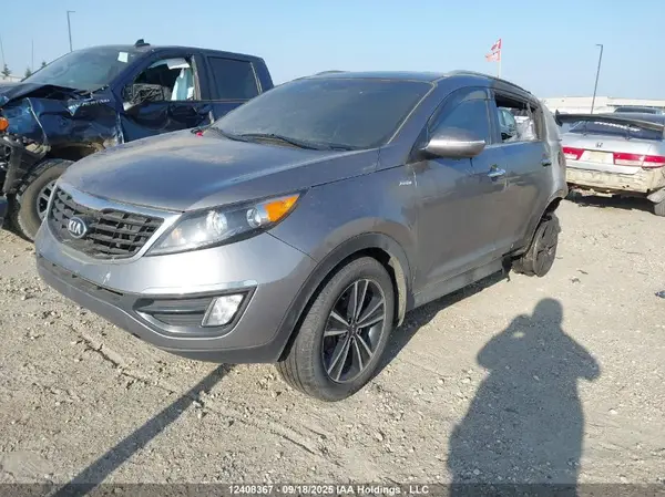 KNDPCCA68G7852382 2016 KIA SPORTAGE - Image 2
