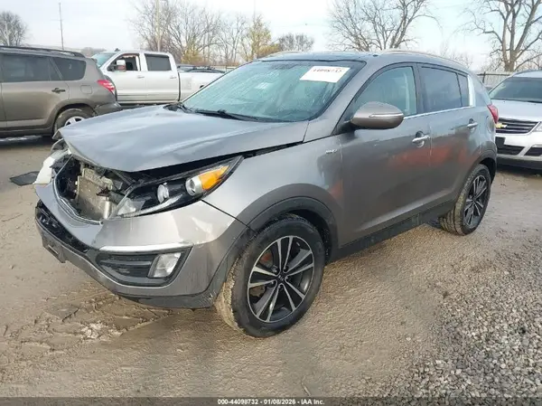 KNDPCCA69G7816023 2016 KIA SPORTAGE - Image 2
