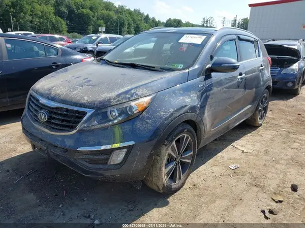 KNDPCCA6XG7815656 2016 KIA SPORTAGE - Image 2