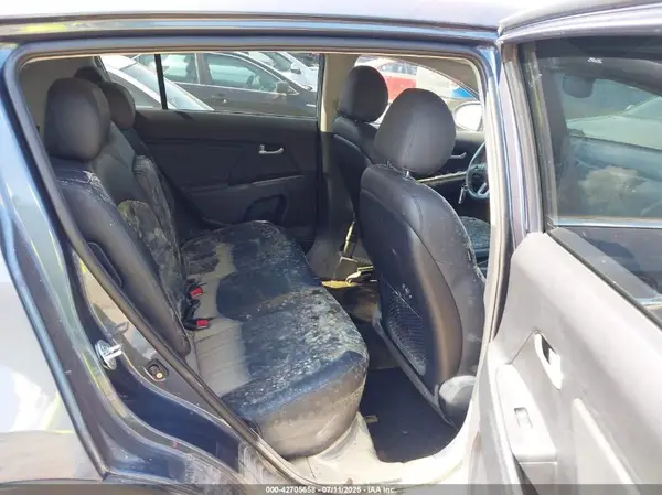 KNDPCCA6XG7815656 2016 KIA SPORTAGE - Image 8
