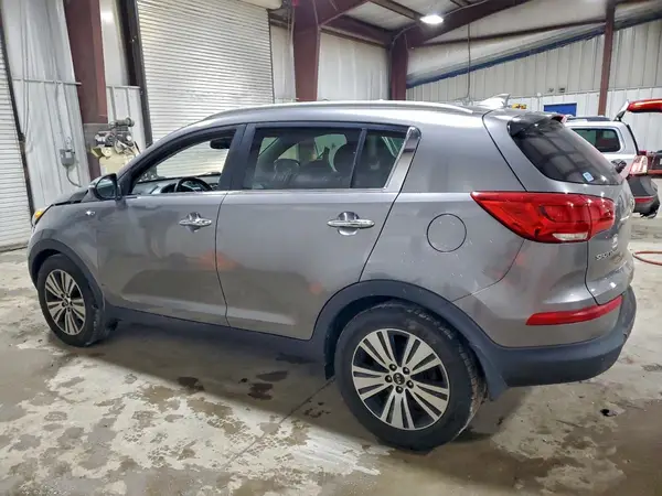 KNDPCCAC0G7833086 2016 KIA SPORTAGE - Image 2