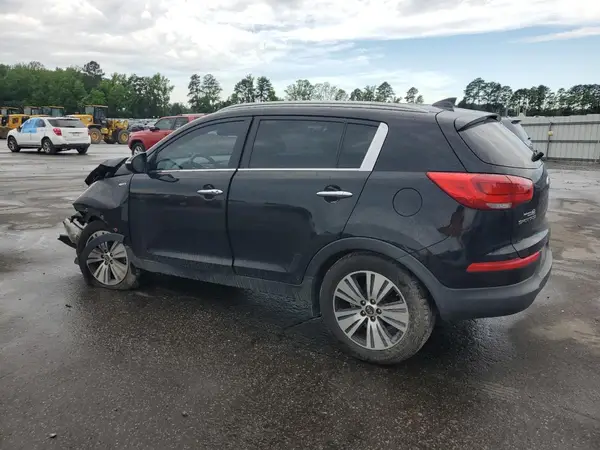 KNDPCCAC1G7807242 2016 KIA SPORTAGE - Image 2