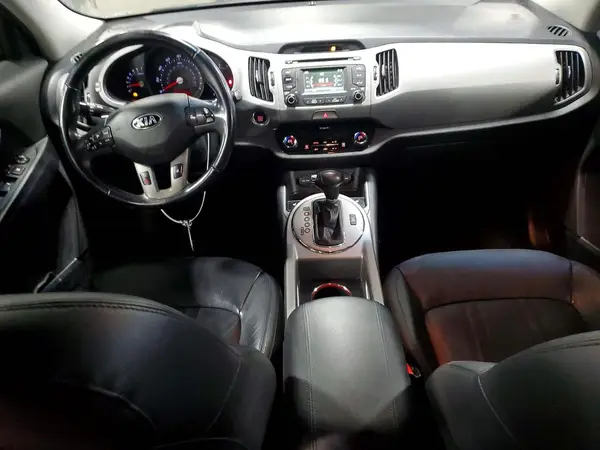 KNDPCCAC1G7816877 2016 KIA SPORTAGE - Image 8