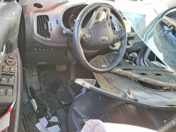KNDPCCAC1G7834103 2016 KIA SPORTAGE - Image 8