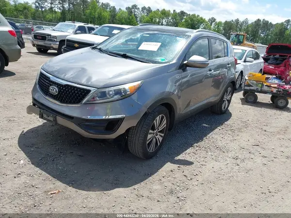 KNDPCCAC2G7832604 2016 KIA SPORTAGE - Image 2