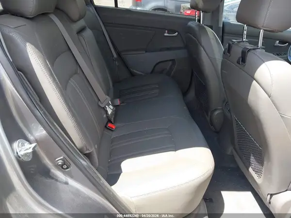 KNDPCCAC2G7832604 2016 KIA SPORTAGE - Image 8