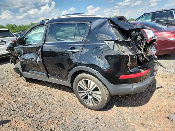 KNDPCCAC2G7832991 2016 KIA SPORTAGE - Image 2