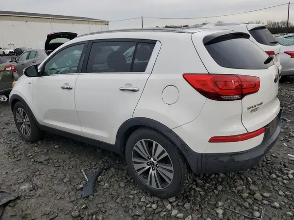 KNDPCCAC2G7868700 2016 KIA SPORTAGE - Image 2