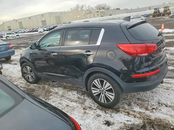 KNDPCCAC3G7812958 2016 KIA SPORTAGE - Image 2