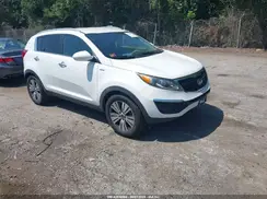 KNDPCCAC3G7826777 2016 KIA SPORTAGE