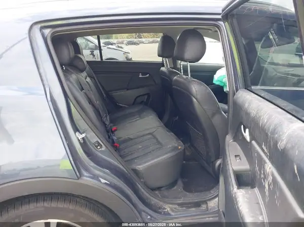 KNDPCCAC3G7833213 2016 KIA SPORTAGE - Image 8