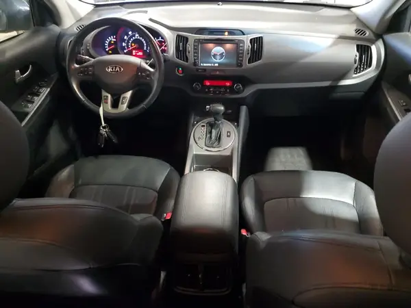 KNDPCCAC3G7845992 2016 KIA SPORTAGE - Image 8