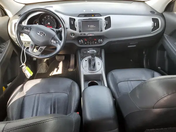 KNDPCCAC4G7830725 2016 KIA SPORTAGE - Image 8