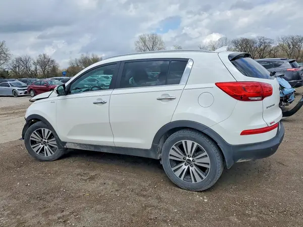 KNDPCCAC4G7831017 2016 KIA SPORTAGE - Image 2