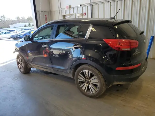 KNDPCCAC4G7833172 2016 KIA SPORTAGE - Image 2