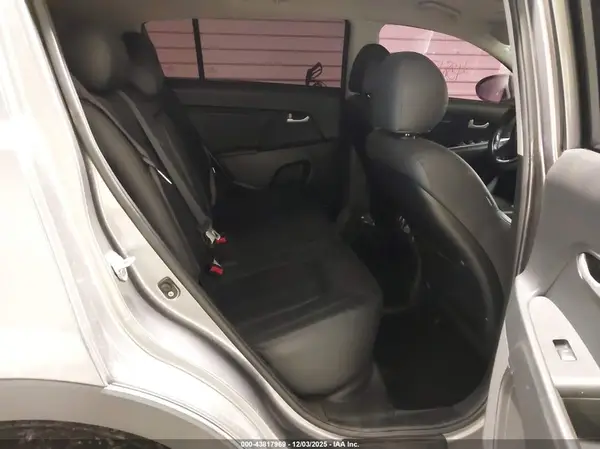 KNDPCCAC4G7840820 2016 KIA SPORTAGE - Image 8