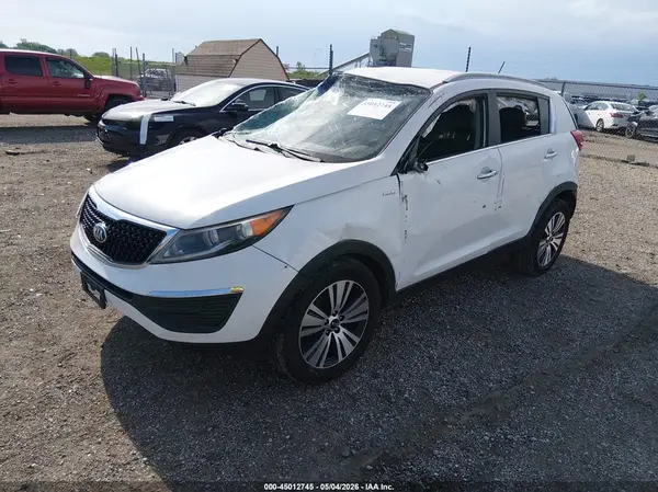 KNDPCCAC4G7859254 2016 KIA SPORTAGE - Image 2