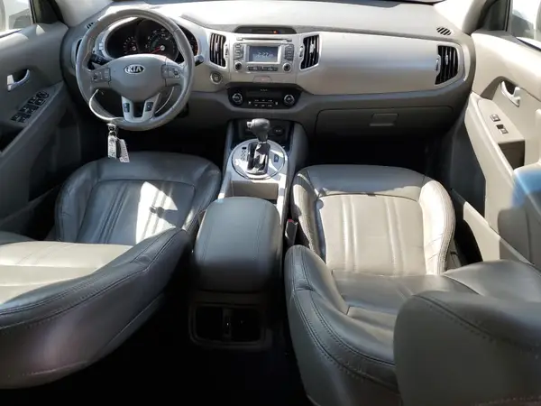 KNDPCCAC5G7806093 2016 KIA SPORTAGE - Image 8