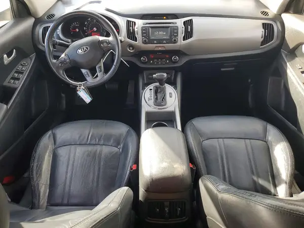 KNDPCCAC5G7837246 2016 KIA SPORTAGE - Image 8