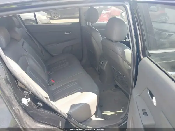 KNDPCCAC5G7847047 2016 KIA SPORTAGE - Image 8