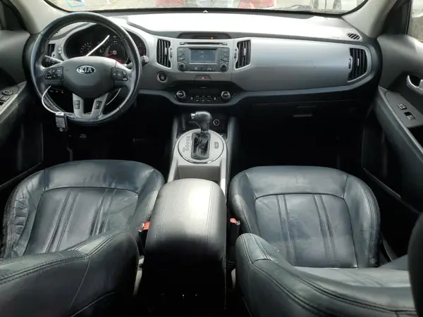 KNDPCCAC6G7802781 2016 KIA SPORTAGE - Image 8